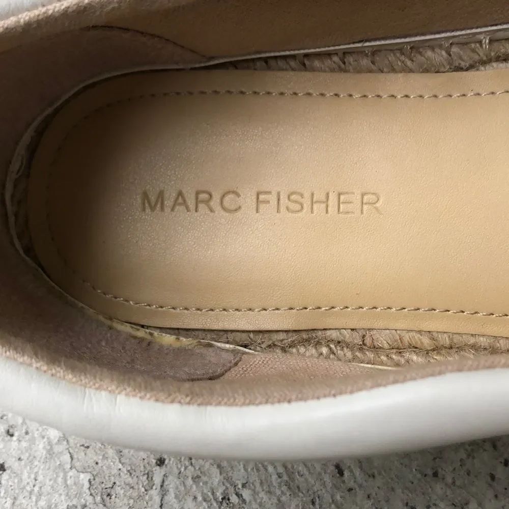Marc  Fisher - Picture 4 of 5